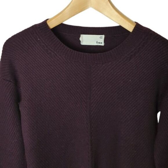 Aritzia Wilfred Free Isabelli Wool Crew Neck Sweater - Picture 5 of 5